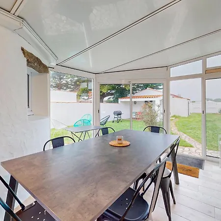 Lovely In Lepine With Kitchen * L'Epine (Vendee)