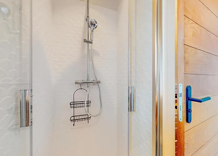 3 Bedroom Stunning In * L'Epine (Vendee)