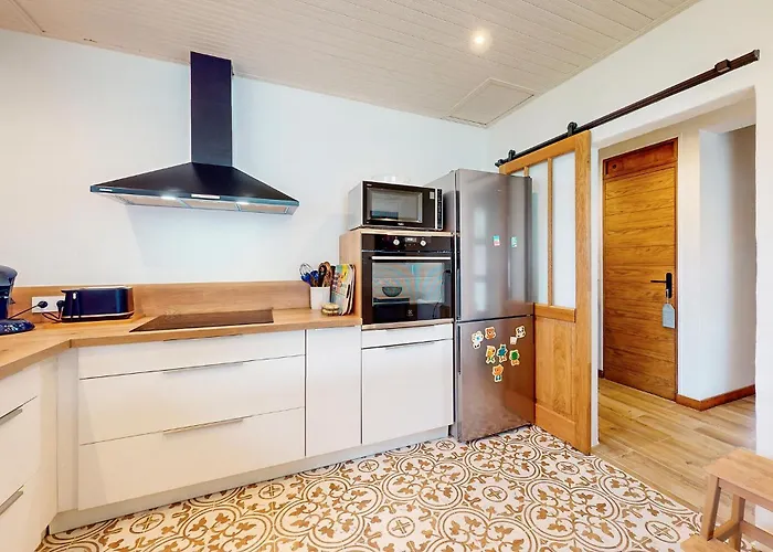 3 Bedroom Stunning In Prázdninový dům *