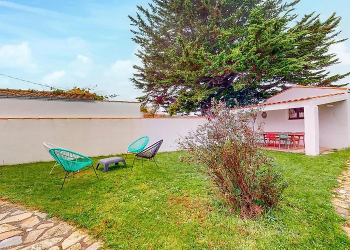 3 Bedroom Stunning In *