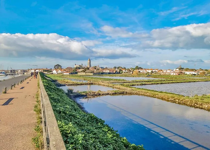 Prázdninový dům 3 Bedroom Stunning In *